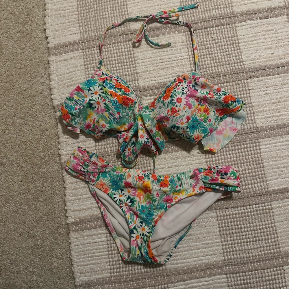 Raisins Colorful Floral Swimwear